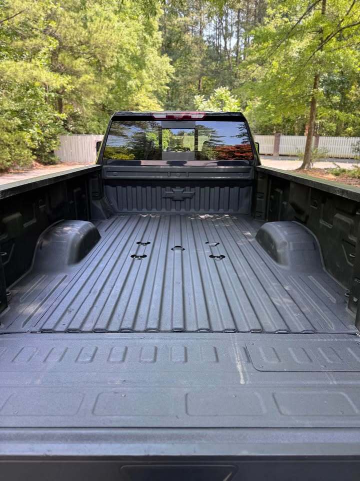 2024 Chevrolet Silverado 3500HD LTZ, photo 9 of 20