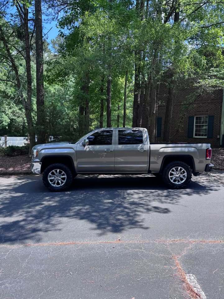 2017 GMC Sierra 1500 SLT, photo 6 of 18