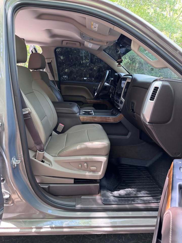 2017 GMC Sierra 1500 SLT, photo 13 of 18