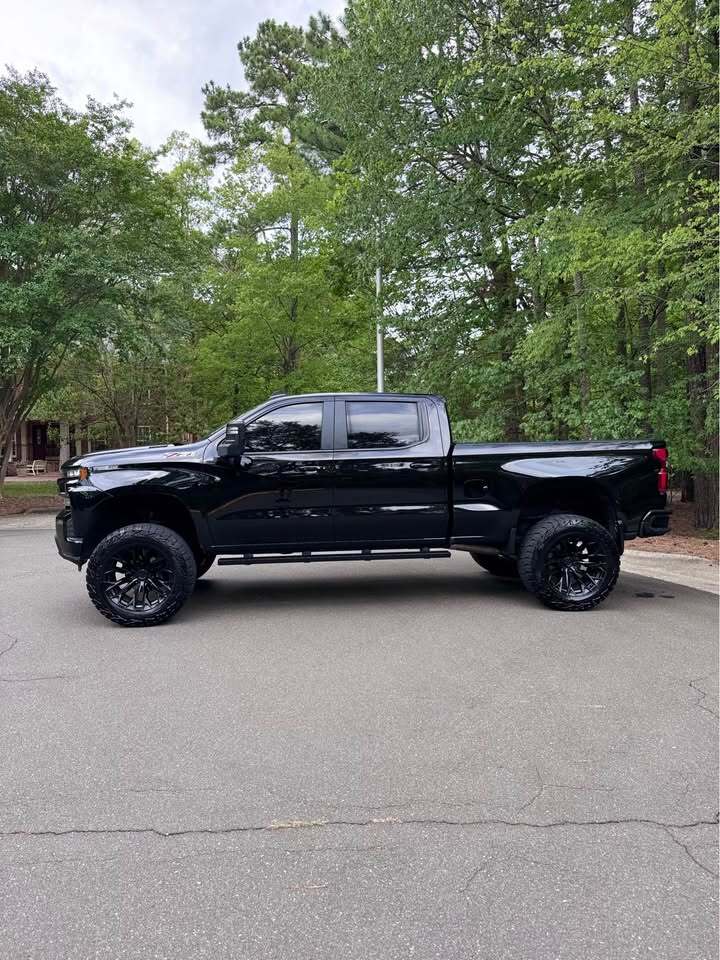 2021 Chevrolet Silverado 1500 RST, photo 4 of 20