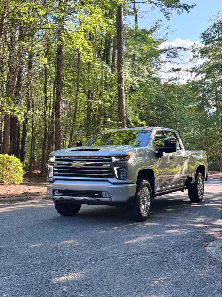 2022 Chevrolet Silverado 2500HD High Country