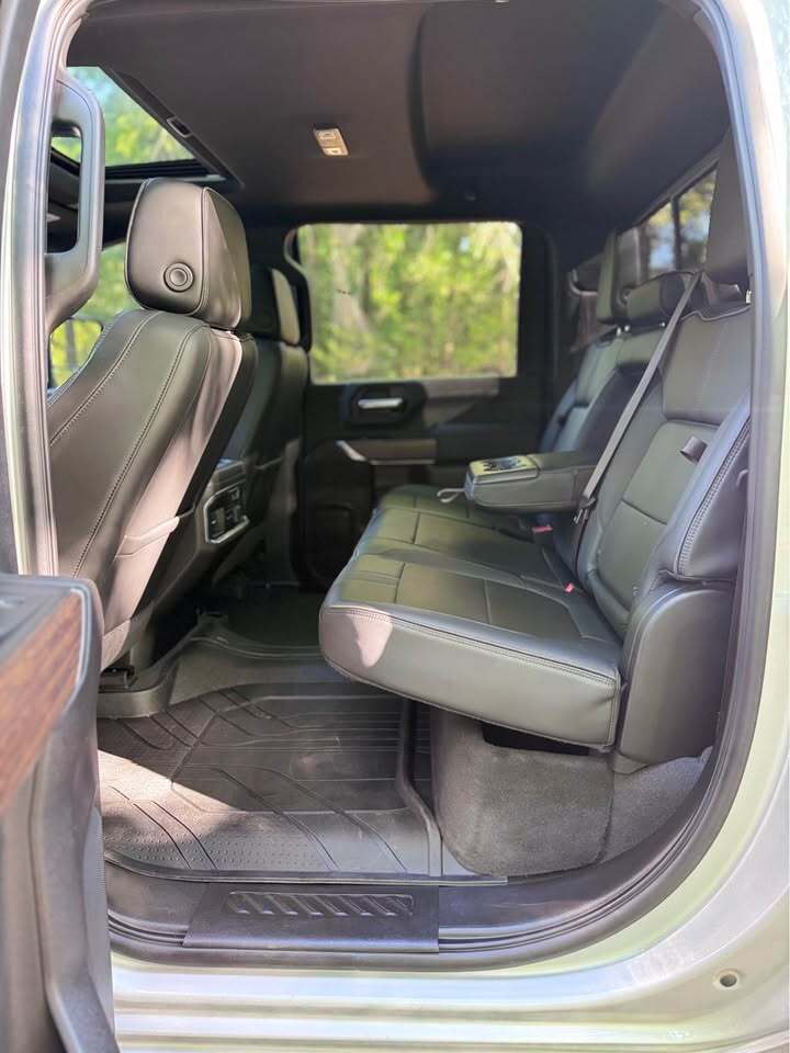 2022 Chevrolet Silverado 2500HD High Country, photo 17 of 20