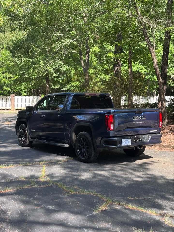 2021 GMC Sierra 1500 Elevation, photo 4 of 20