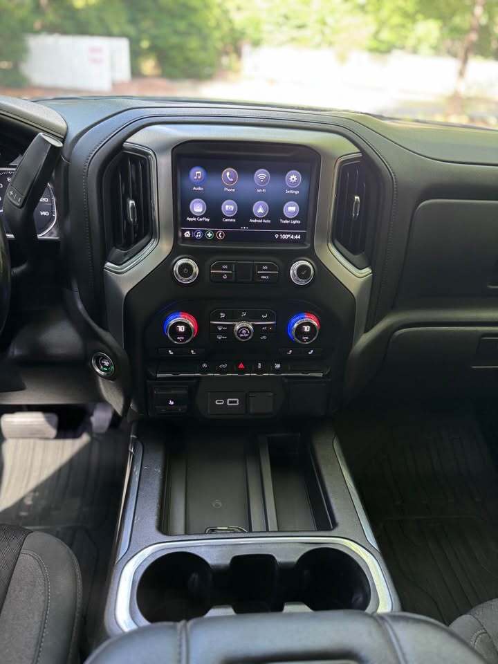 2021 GMC Sierra 1500 Elevation, photo 13 of 20