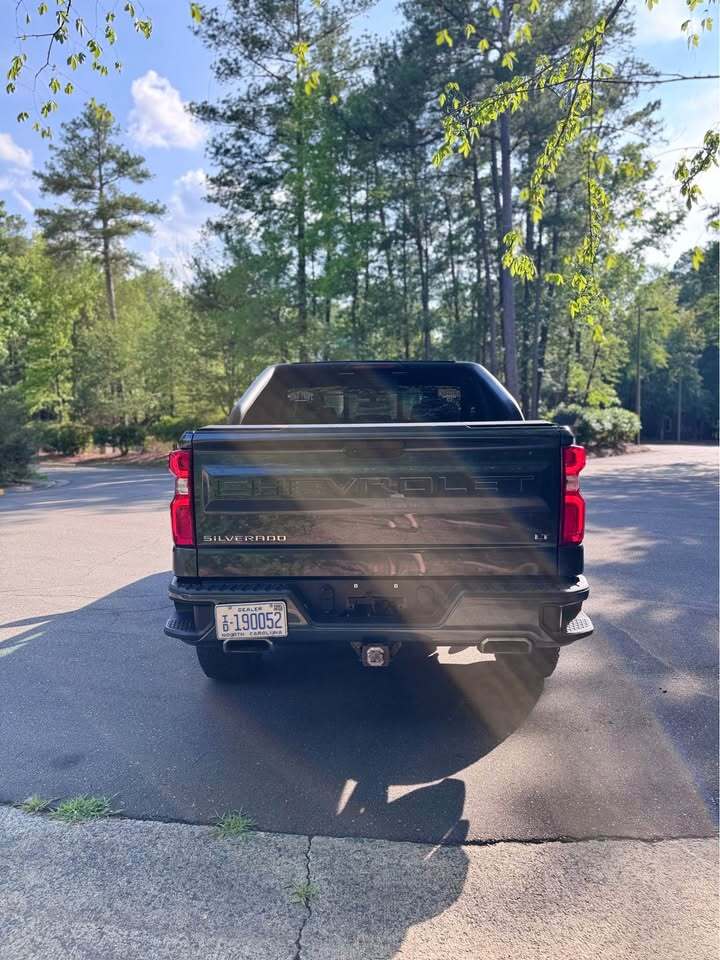 2020 Chevrolet Silverado 1500 LT Trail Boss, photo 11 of 18