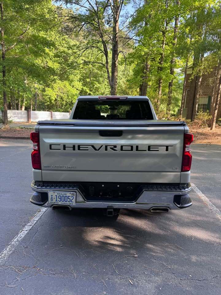 2019 Chevrolet Silverado 1500 LT, photo 6 of 19
