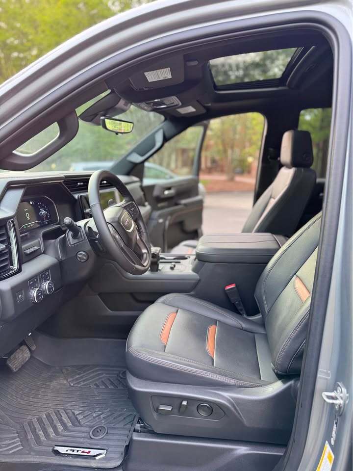 2023 GMC Sierra 1500 AT4 Carbon Pro Edition, photo 14 of 20