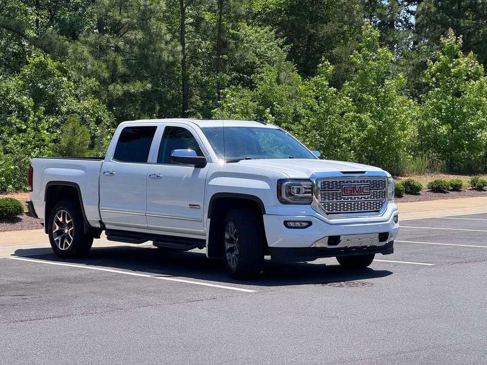2016 GMC Sierra 1500 SLT, photo 8 of 17