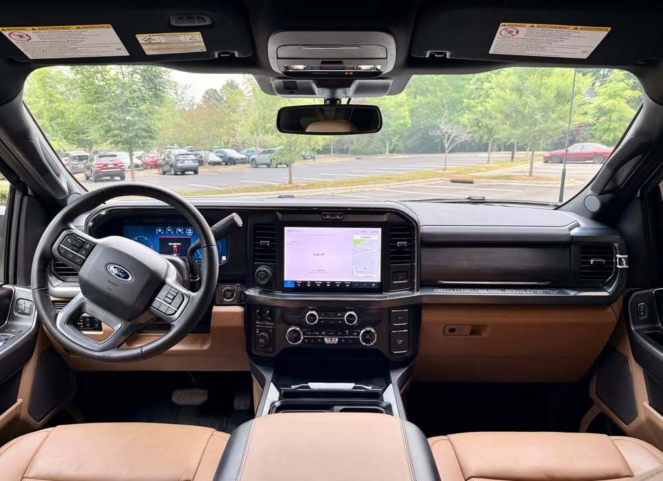 2025 Ford F350HD Lariat dully, photo 9 of 12