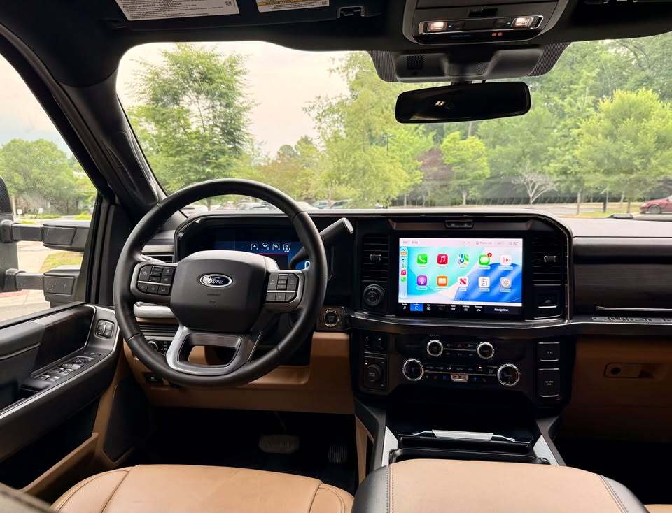 2025 Ford F350HD Lariat dully, photo 11 of 12